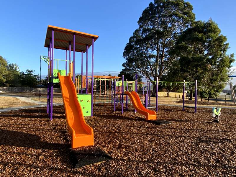 Maskrey Reserve Playground, Barker Crescent, Traralgon