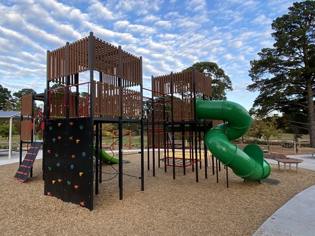 McAlpin Reserve Playground, Wonga Road, Ringwood North