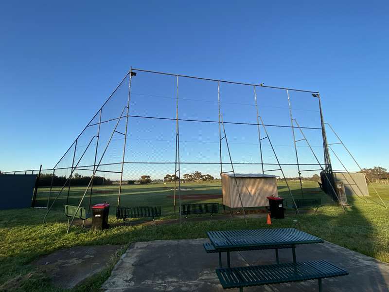 Melton Mustangs Baseball Club (Toolern Vale)