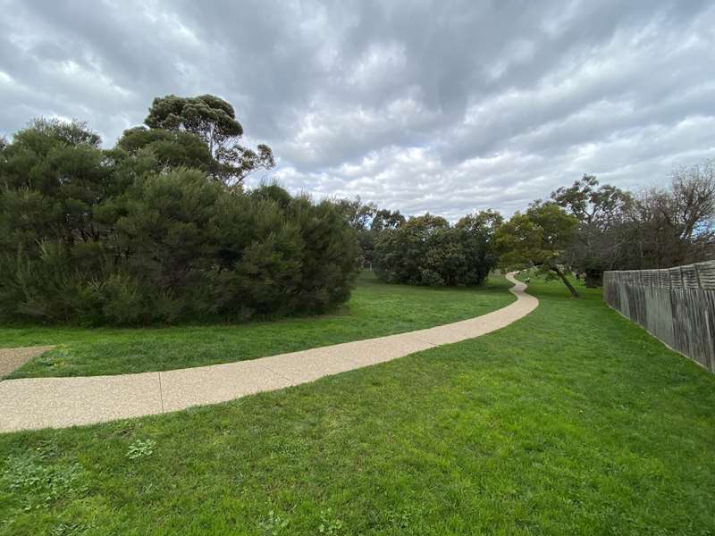 Melaleuca Reserve Fenced Dog Park (Langwarrin)