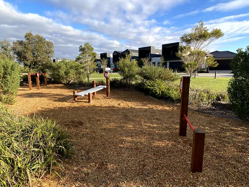 Memorial Park Outdoor Gym (Fraser Rise)