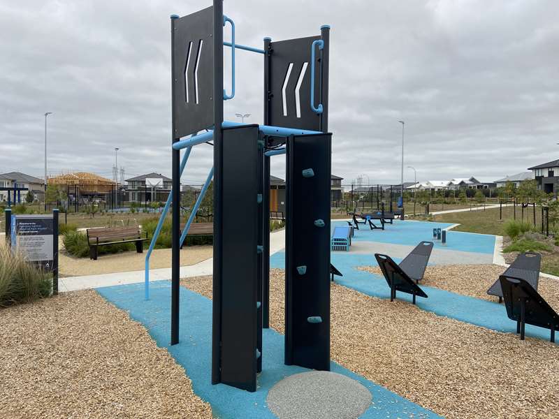Meridian Central Reserve Ninja Warrior Course (Clyde North)