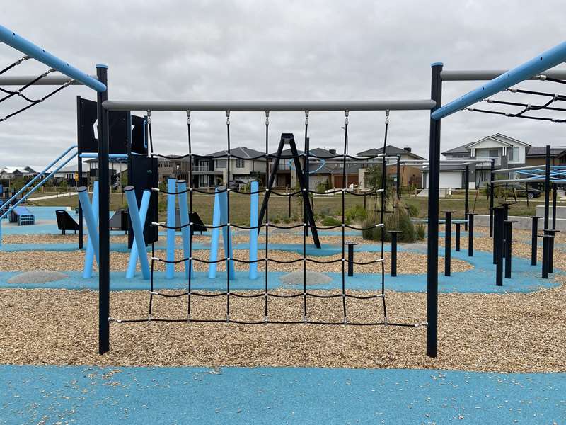 Meridian Central Reserve Ninja Warrior Course (Clyde North)