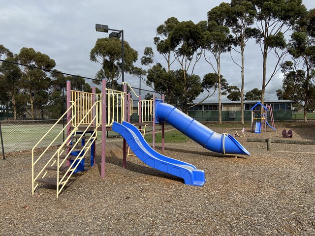 Mickleham Memorial Tennis Club Playground, Mt Ridley Road, Mickleham