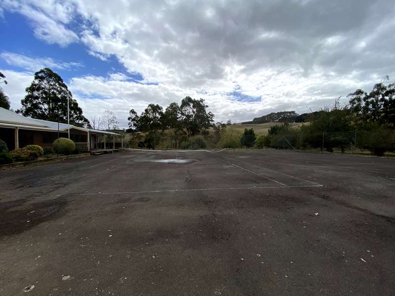 Mirboo Recreation Reserve Free Public Tennis Court (Mirboo)