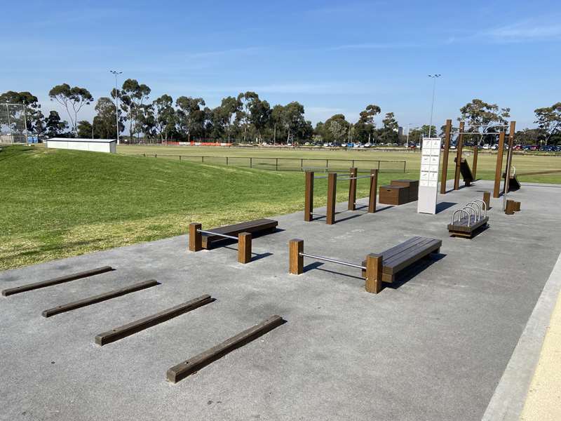 Monash University Caulfield Campus Outdoor Gym (Caulfield East)