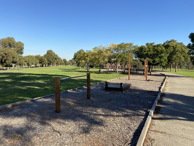 More Park Outdoor Gym (Ardeer)