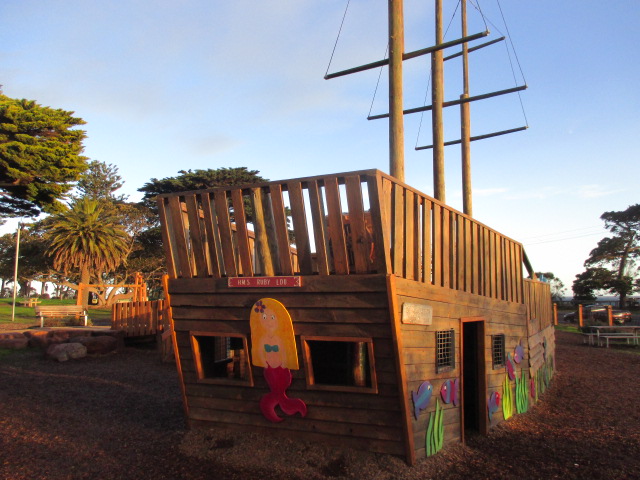 Mornington Park Playground, Schnapper Point Drive, Mornington