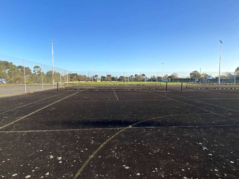 Mortlake Recreation Reserve Tennis Courts