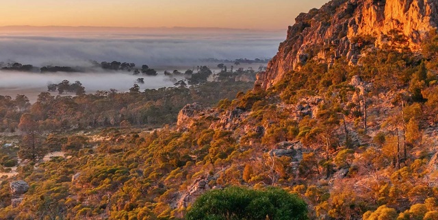 Mount Arapiles-Tooan State Park