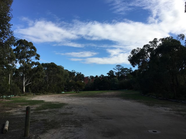 Mullum Mullum Reserve Dog Off Leash Area (Ringwood)