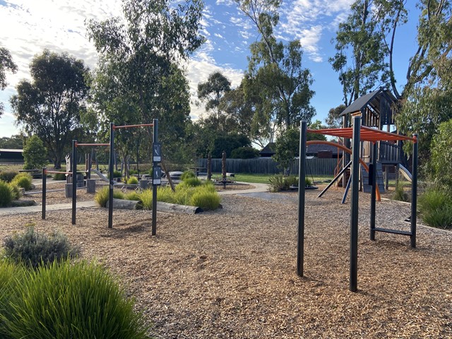 Napier Park Outdoor Gym (Glen Waverley)