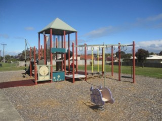 Natalie Court Playground, Warrnambool