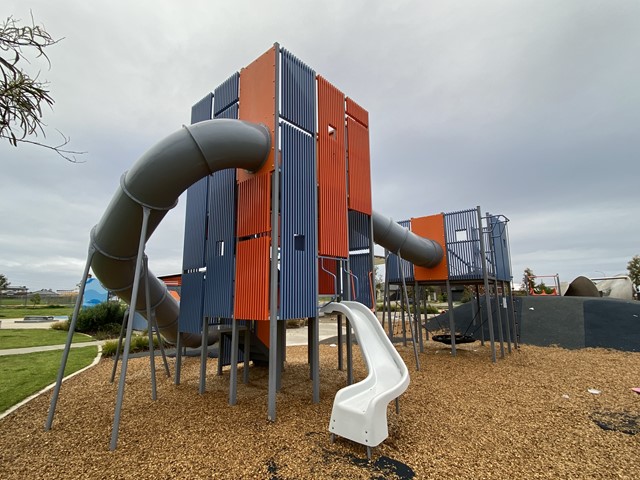 Navigation Park Playground, Voyager Boulevard, Tarneit