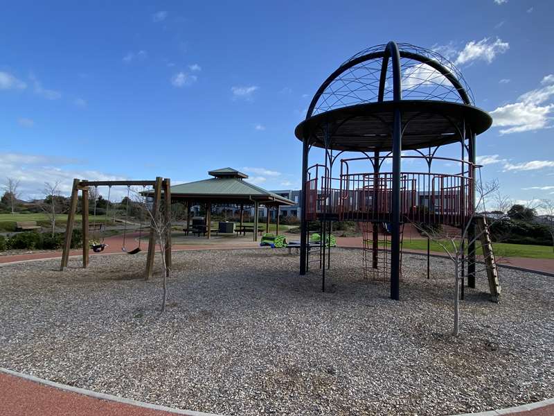 Nectar Road Playground, Botanic Ridge