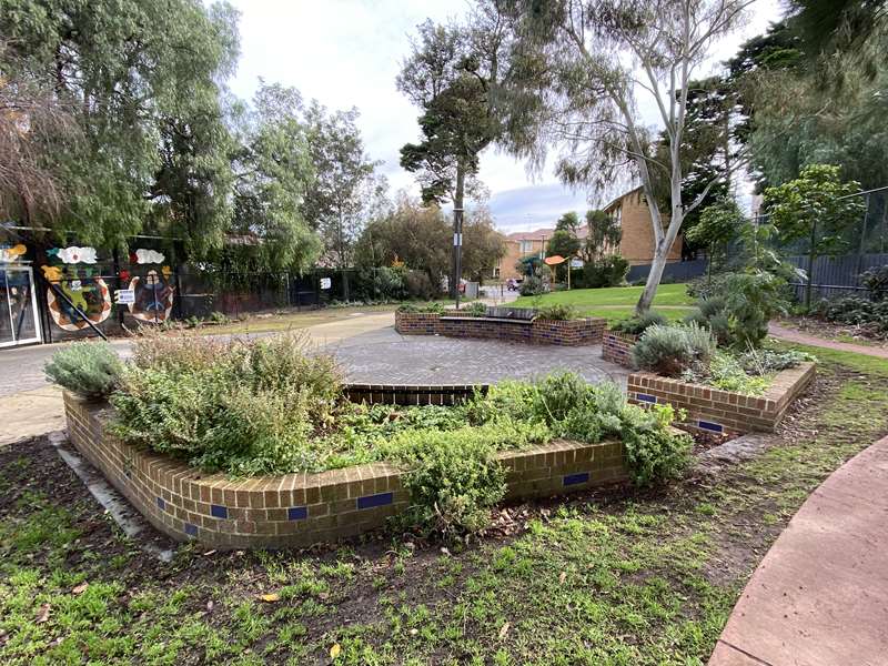 Newton Court Reserve Community Garden (St Kilda)