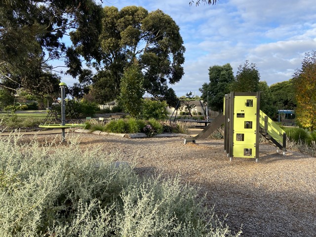 Noral Court Playground, Templestowe