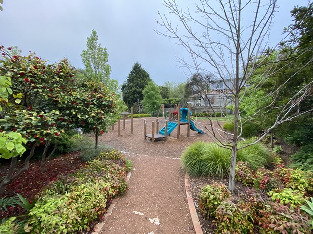 Oak Street Playground, Surrey Hills