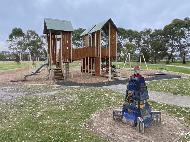 Oakgrove Drive Playground, Narre Warren South