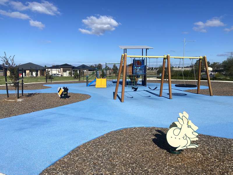 Ottawa Avenue Playground, Wyndham Vale