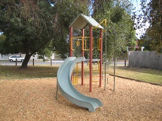 Page Street Playground, Cheltenham