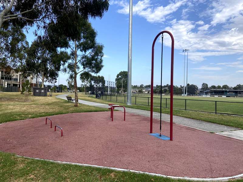 Painted Hills Road Outdoor Gym (Doreen)