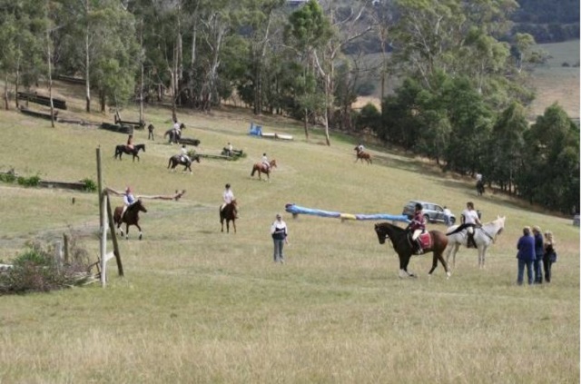 Pakenham Upper Riding Club