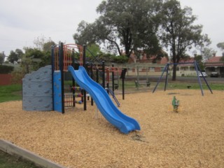 Palmerston Square Playground, Palmerston Street, Quarry Hill