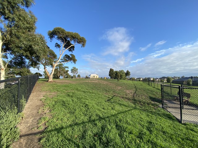 Bimberry Circuit Reserve Fenced Dog Park (Clyde)