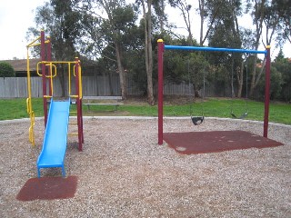 Paulette Close Playground, Greensborough