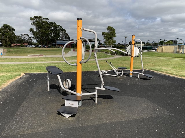 PB Ronald Reserve Outdoor Gym (Pakenham)