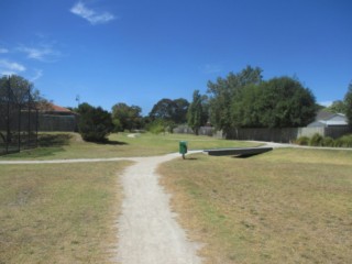 Peninsula Reserve Dog Off Leash Area (Frankston)