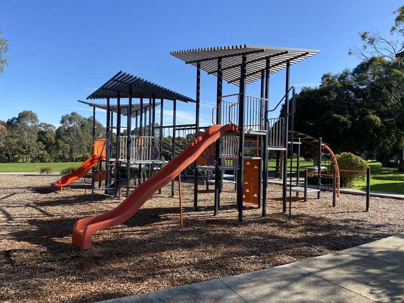 Peppercorn Park Playground, Keith Avenue, Epping