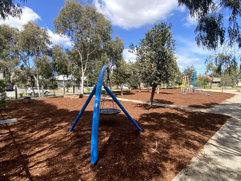 Percy Cherry Park Playground, Creekside Drive, Curlewis