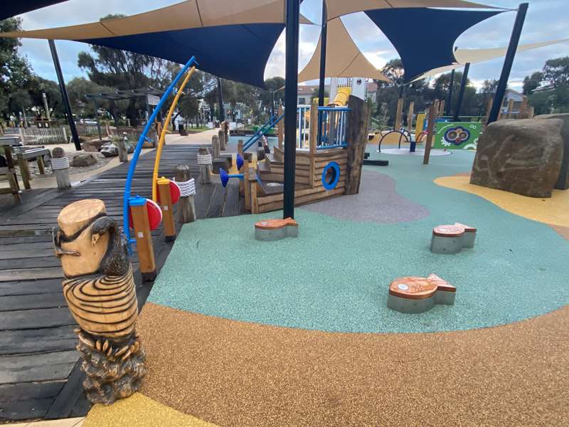 Peter Scullin Reserve Playground, Centre Way, Mordialloc