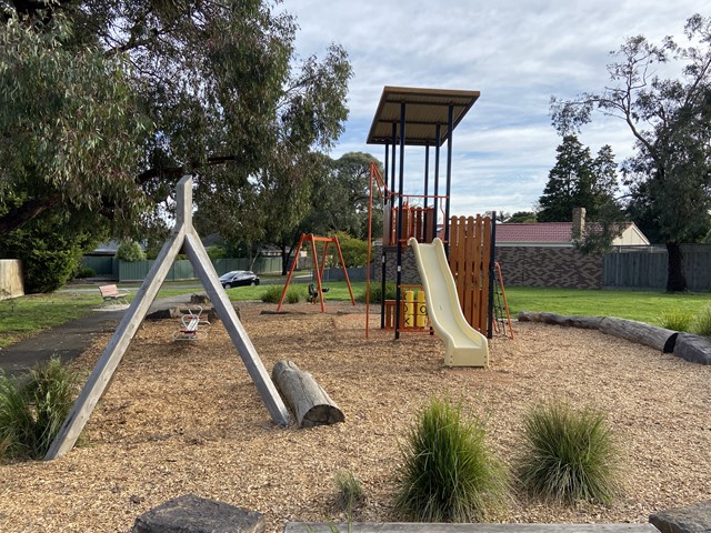 Phillipdale Court Playground, Ferntree Gully