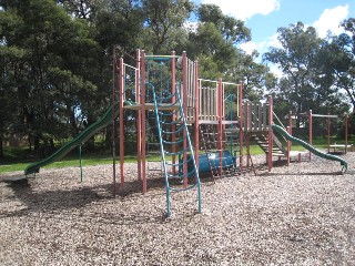 Pinks Reserve Playground, Liverpool Road, Kilsyth