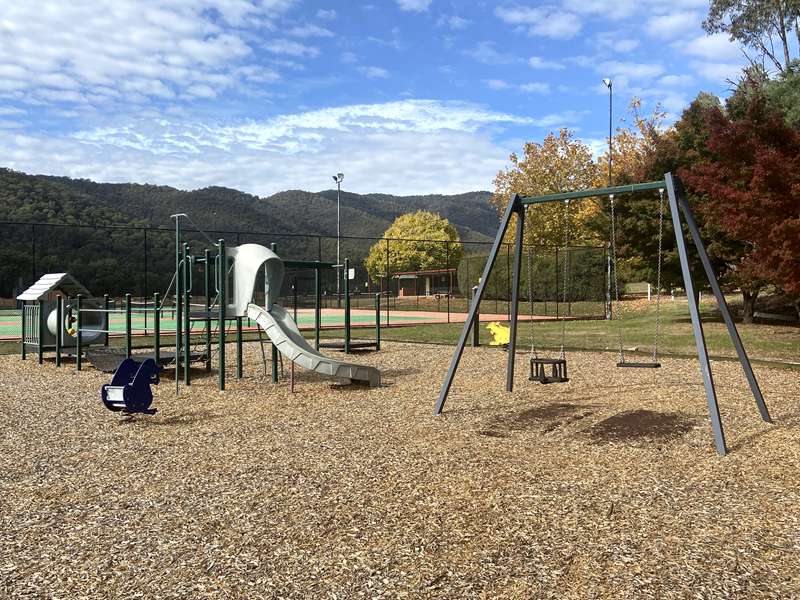 Pioneer Park Recreation Reserve Playground, Coronation Avenue, Bright