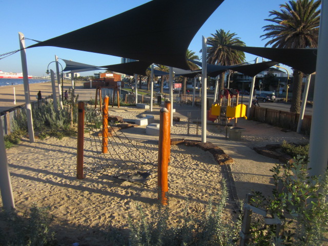 Plum Garland Memorial Playground, Beaconsfield Parade, Albert Park