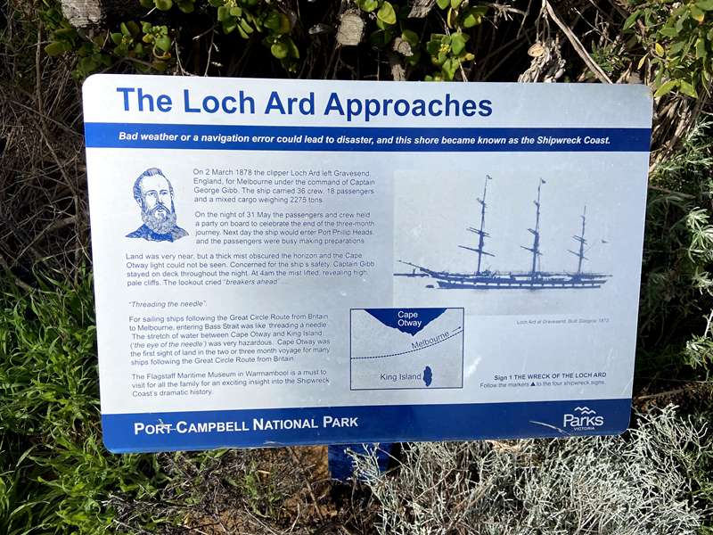 Port Campbell - Island Arch Lookout