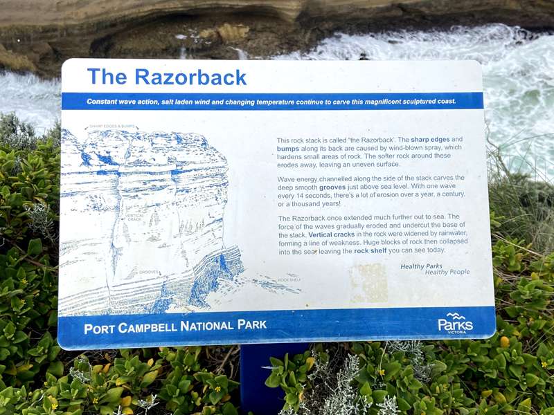 Port Campbell - The Razorback Lookout
