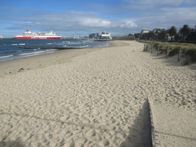 Port Melbourne Beach Dog Off Leash Area