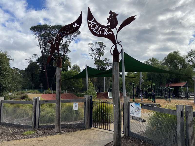 Possum Hollow Park Playground, Beverley Road, Heidelberg