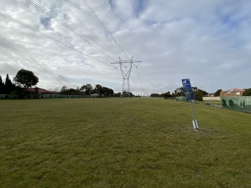 Power Easement (Sandpiper Dr - Melton Hwy) Dog Off Leash Area (Taylors Lakes)