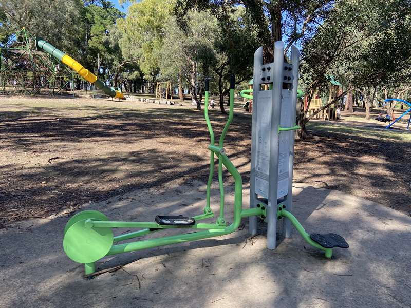 Price Park Outdoor Gym (Viewbank)