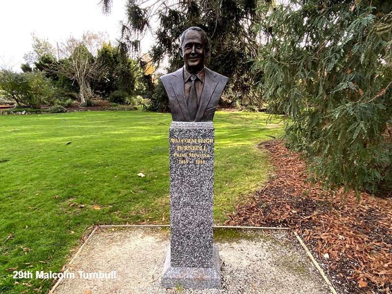 Ballarat Botanical Gardens Statues