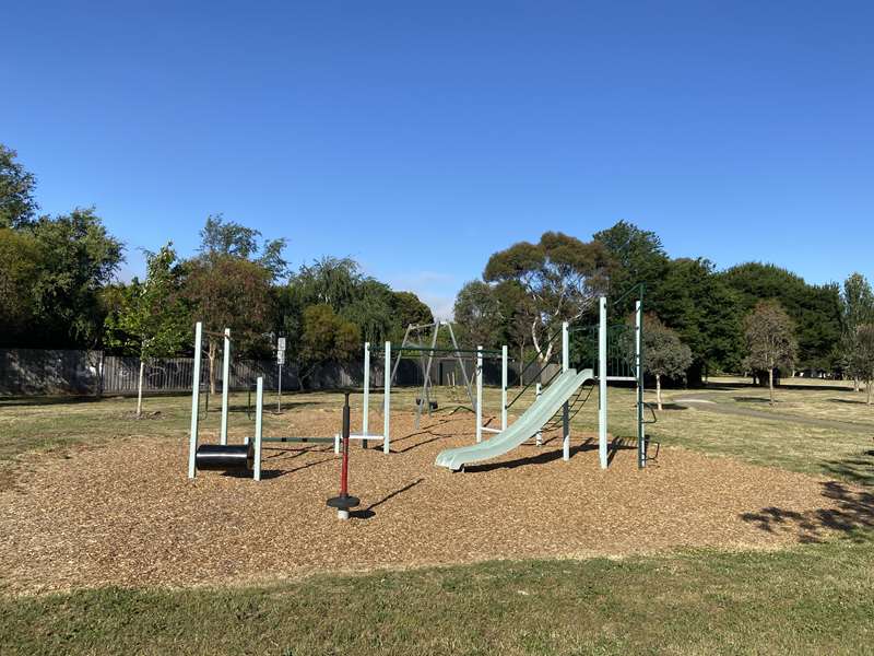 Quahlee Park Playground, Stuart Drive, Woodend