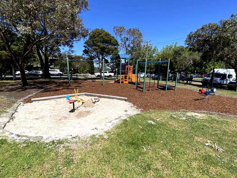 Queens Reserve Playground, Noble Street, Newtown
