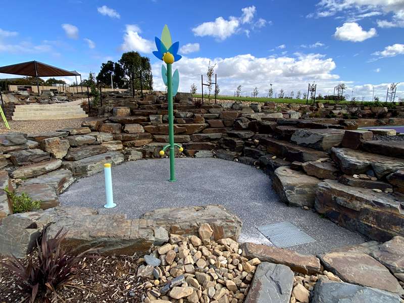 RidgeTop Park Playground, Vantage Rise, Warragul