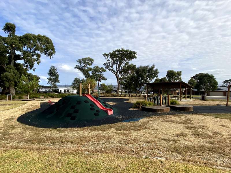 Rise Boulevard Playground, Traralgon